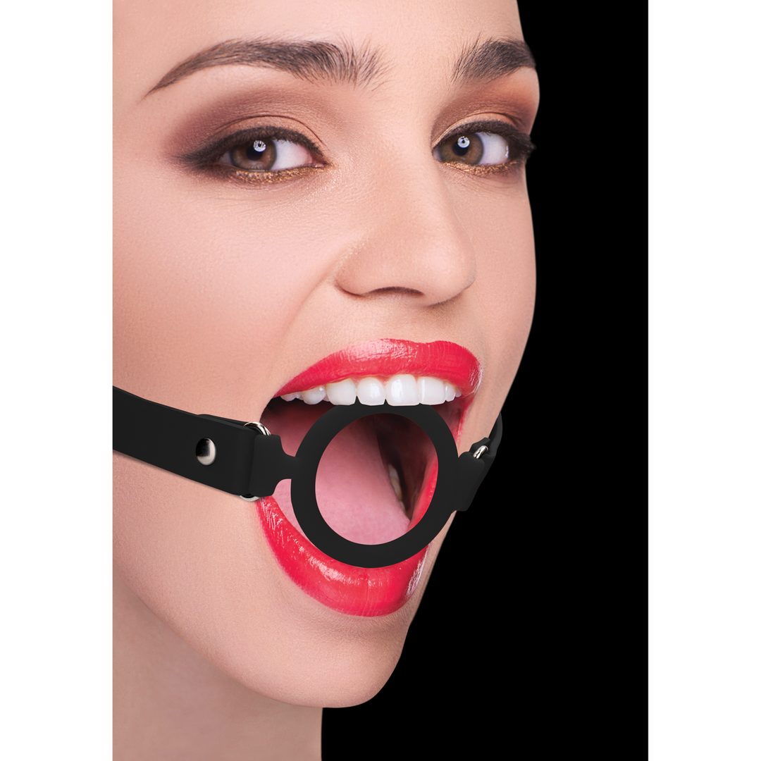 Bavaglio ad anello in silicone con cinturini in pelle